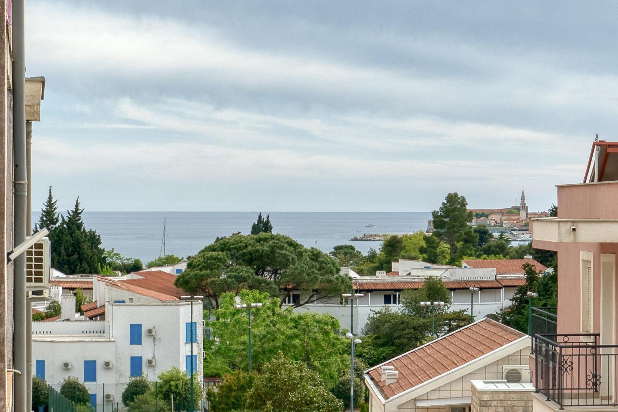 Comfort Apartment Near The Beach Budua Esterno foto