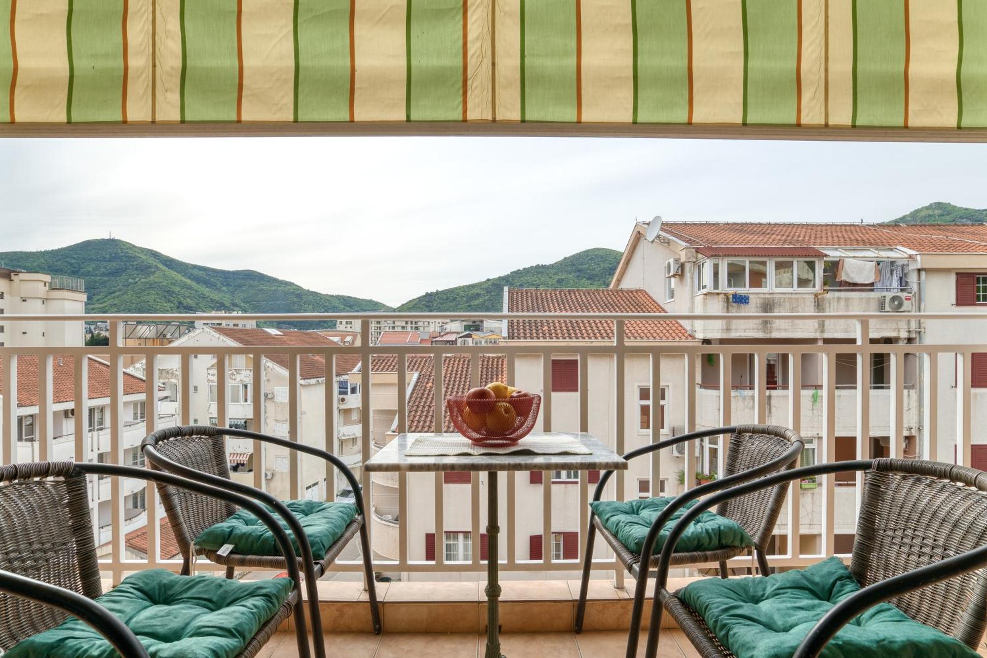 Comfort Apartment Near The Beach Budua Esterno foto
