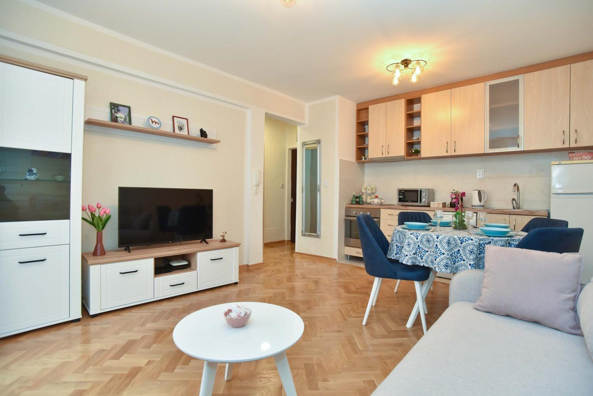 Comfort Apartment Near The Beach Budua Esterno foto