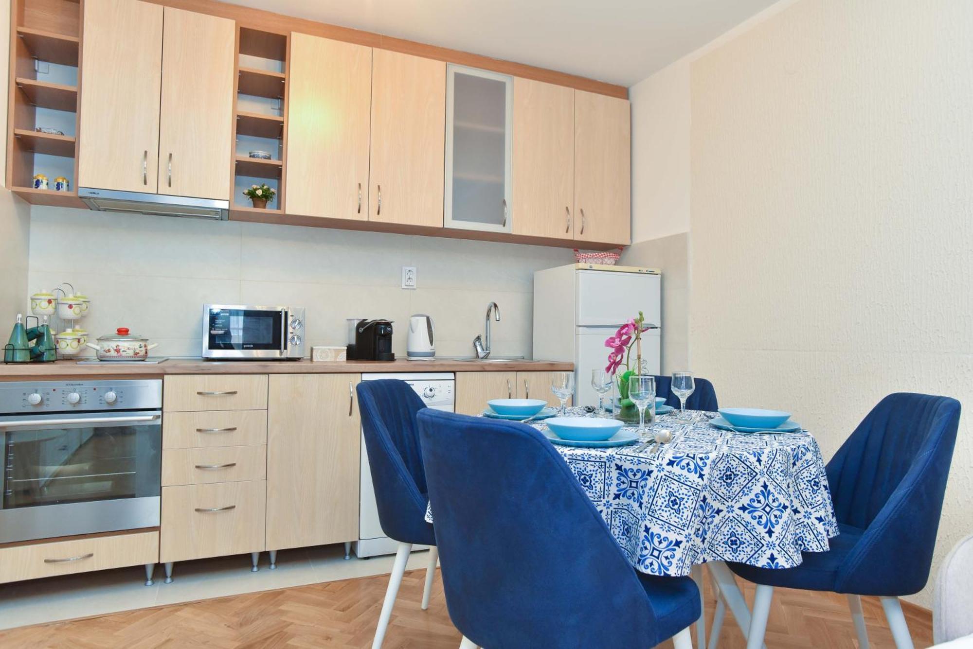 Comfort Apartment Near The Beach Budua Esterno foto