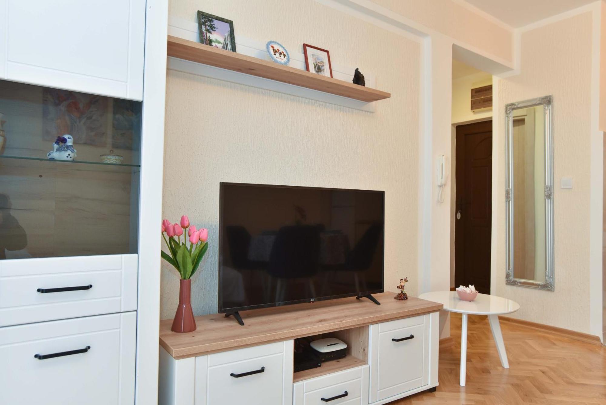 Comfort Apartment Near The Beach Budua Esterno foto